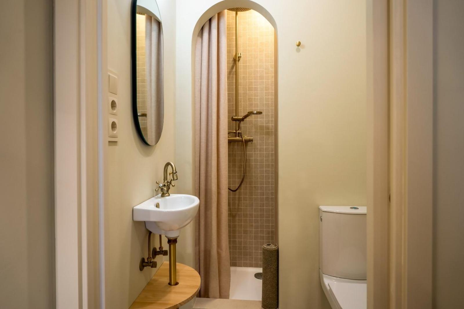 Mina Nai Apartment Ferrol Bagian luar foto